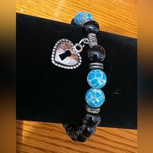 NWTMacy's Howlite and Onyx Bead Stretch with Heart Charm Bracelet